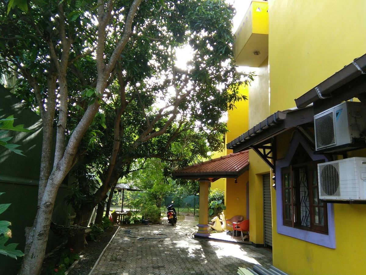 גאלה Richmond Hill Villa מראה חיצוני תמונה